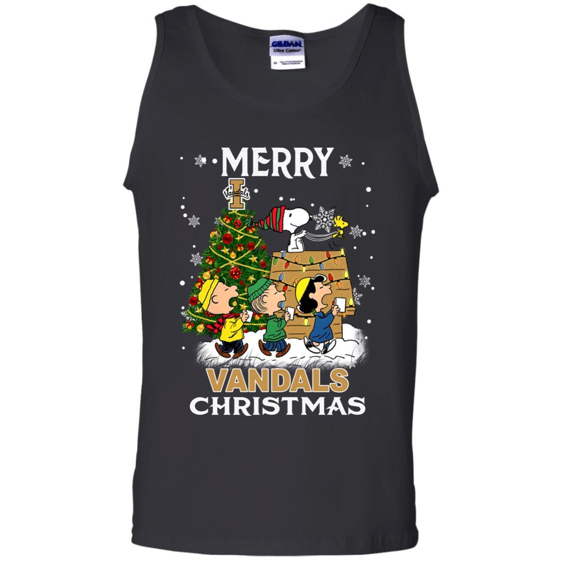 Idaho Vandals Snoopy And Friends Merry Christmas T Shirt