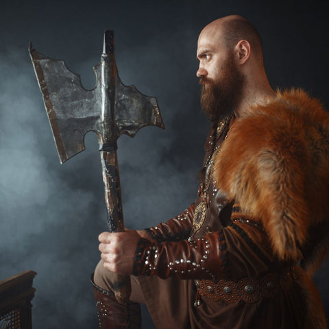 20 autres idées de prénoms masculins inspirés des vikings et de la mythologie nordique