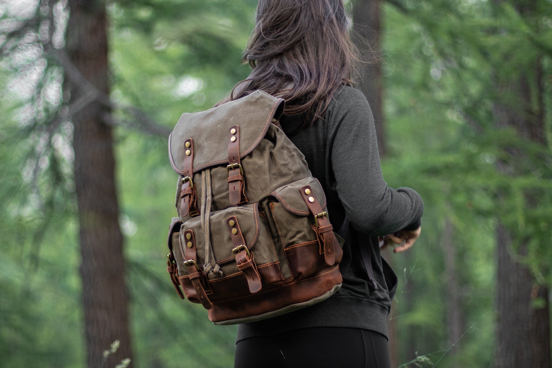 travel rucksack ideal for a trek to store a DSLR, packing cubes or a sleeping-bag