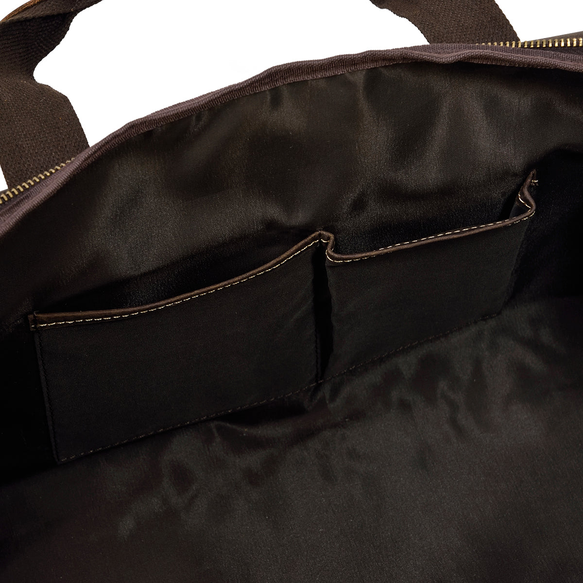 sturdy Men's Leather Duffle Bag