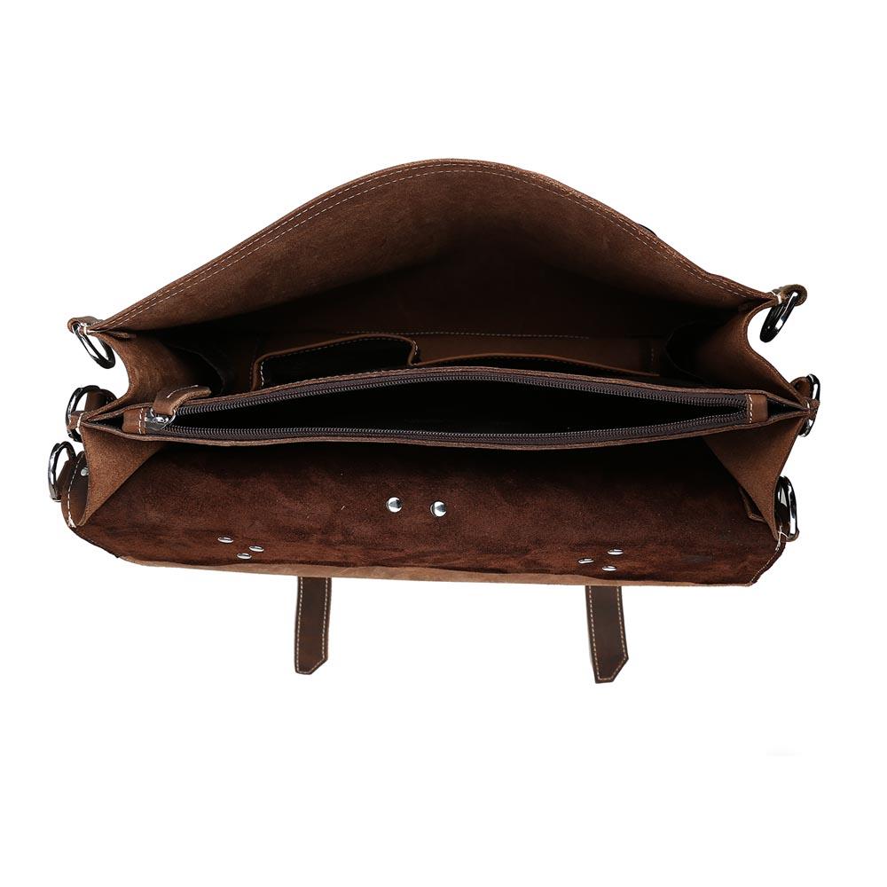 tan leather purse