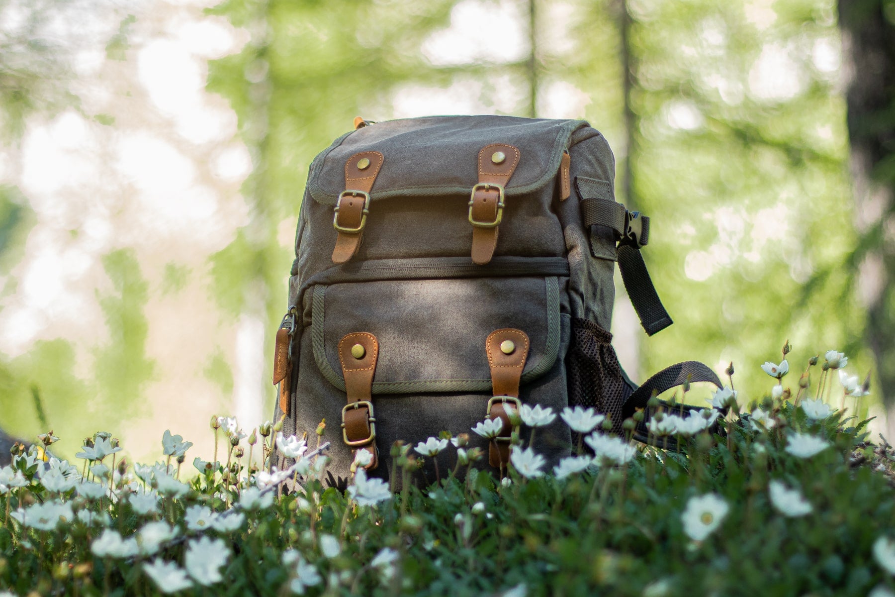 Compact System Camera Bag with polyester lining and heavy duty scratches resistant canvas