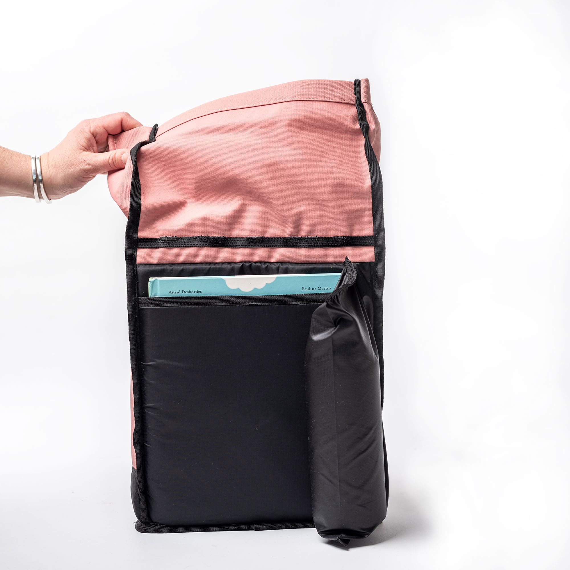 compartiment interieur pochette matelassée sac à dos durable