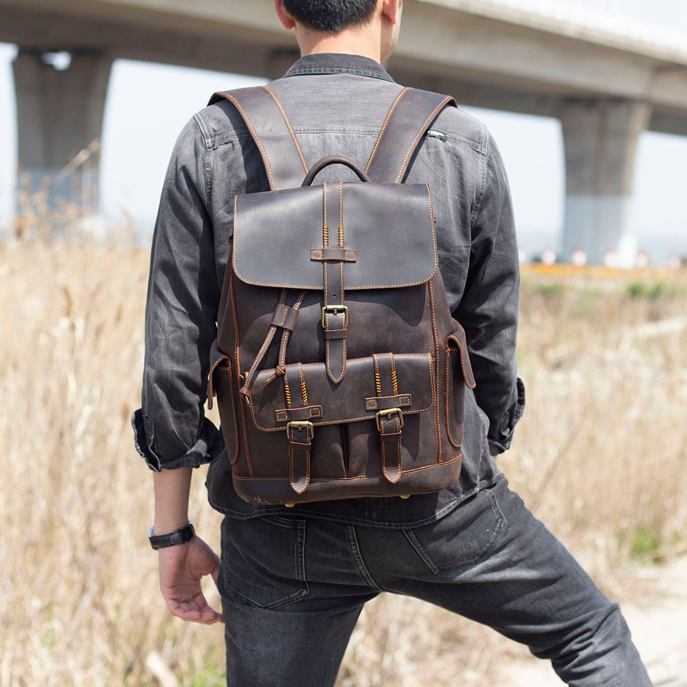 carry on leather computer bag for your everyday use to carry all your belongings