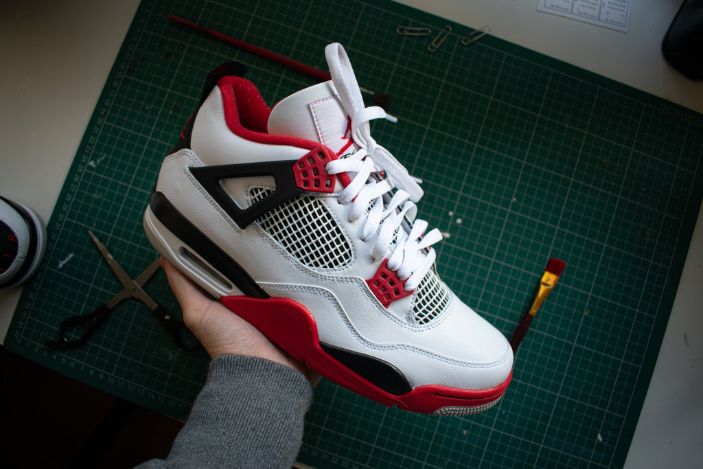 Air Jordan 4