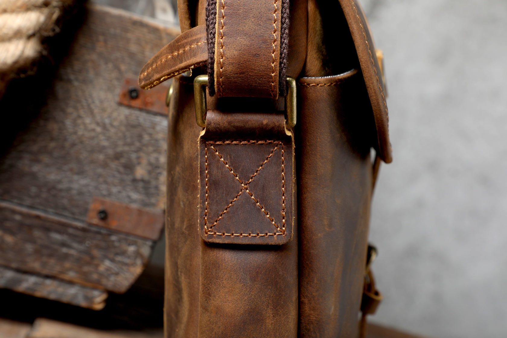 messenger vintage bag