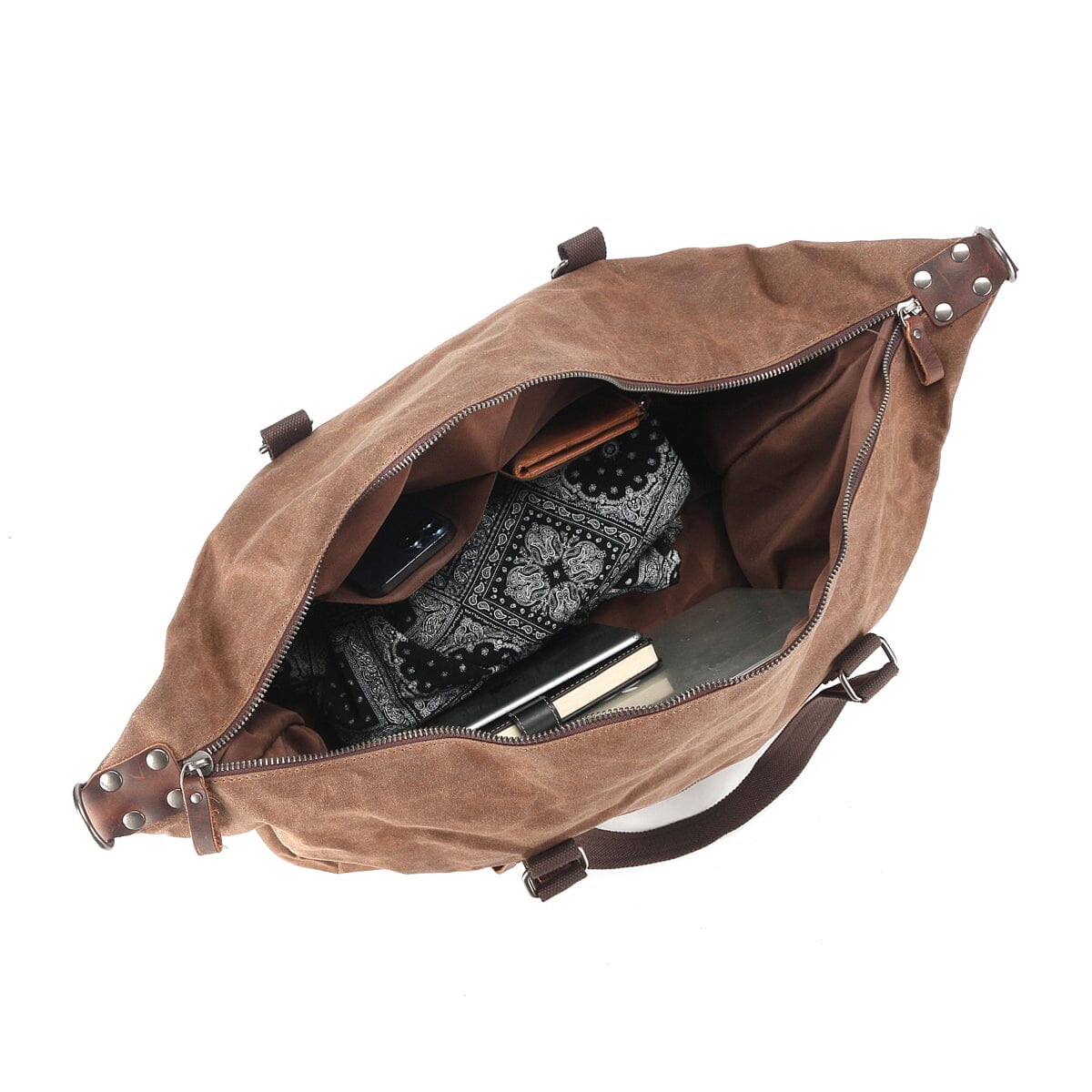 organized interior duffle bag