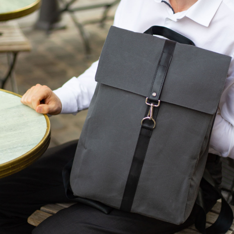 sac à dos fabriqué en France de couleur gris