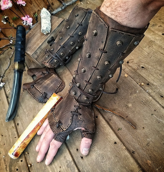 Samurai Armoured Pair Bracers – Outcast Props