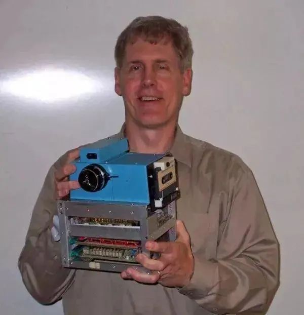 Father of Digital Camera - Steven Sasson and the First Digital Camera