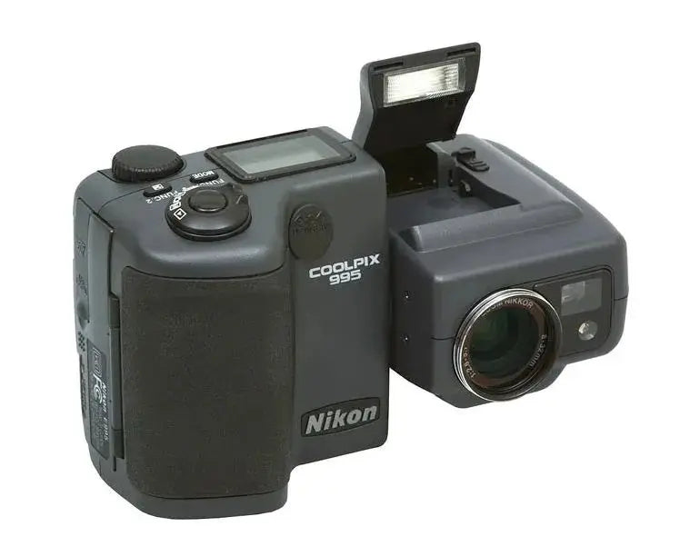 Nikon Coolpix 995