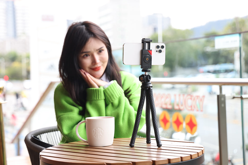 Is a Cell Phone Tripod Mount the Same as a Phone Tripod?