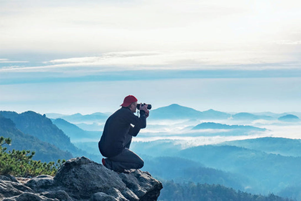 How to Overcome Common Photography Challenges on Hikes When Shooting Outdoors