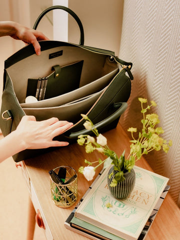 Need a Stylish Bag That Actually Fits a Laptop? Here You Go - WSJ