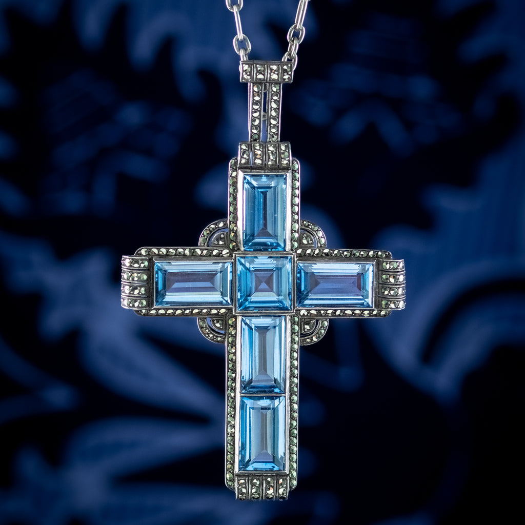 Spinel-Cross-Necklace