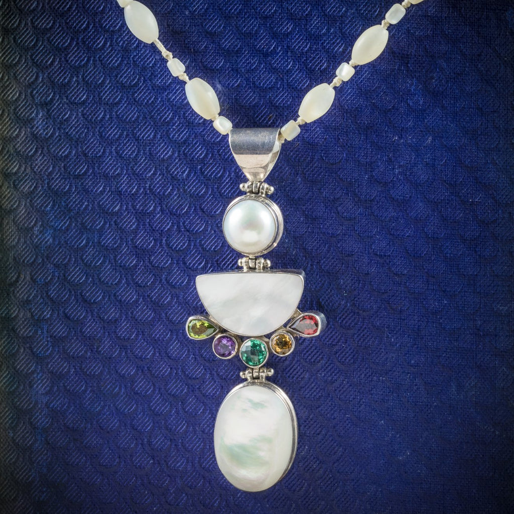 Mother-of-pearl-necklace