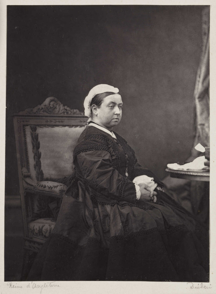 Queen-Victoria-Portrait-Mourning