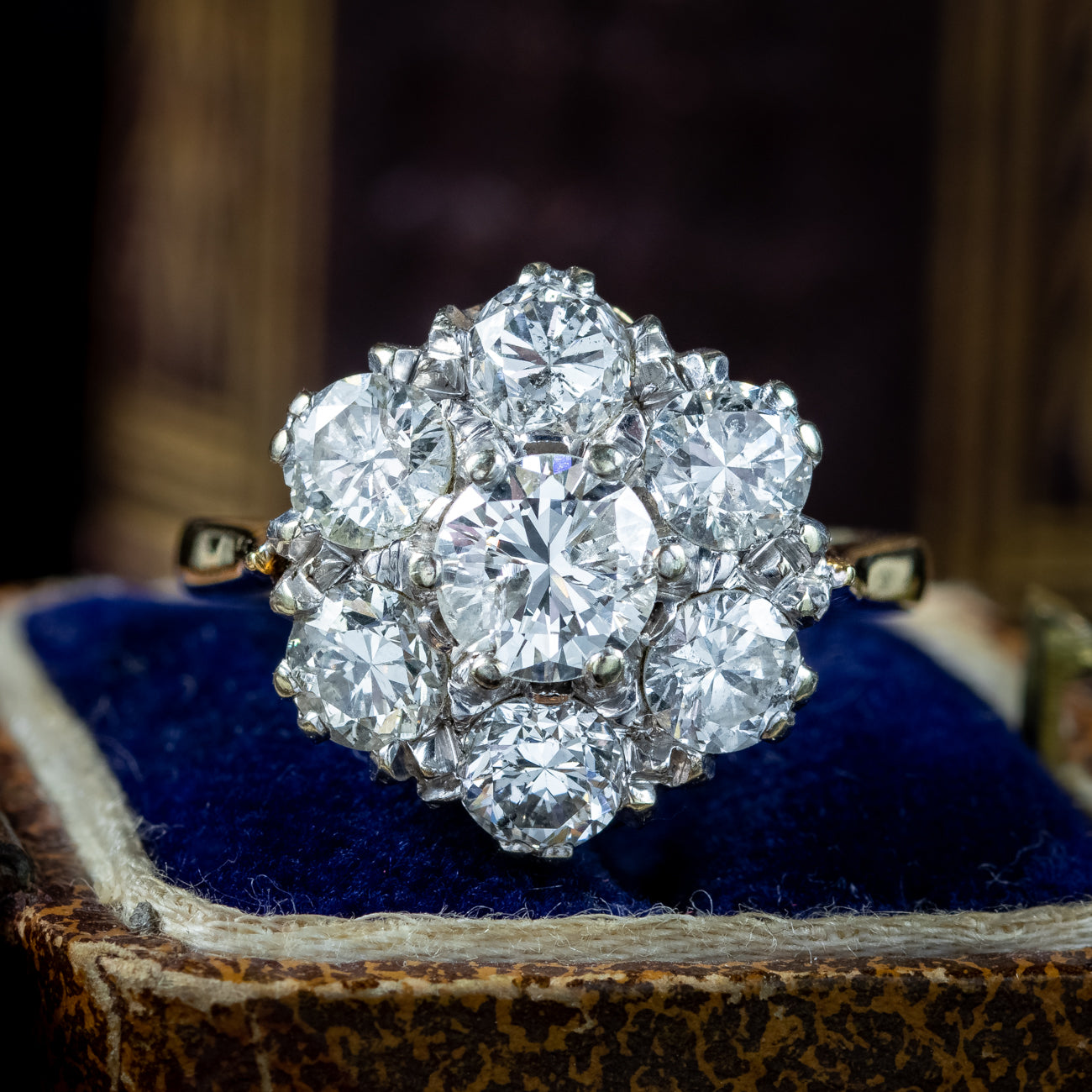 Vintage-Diamond-Gold-Cluster-Ring