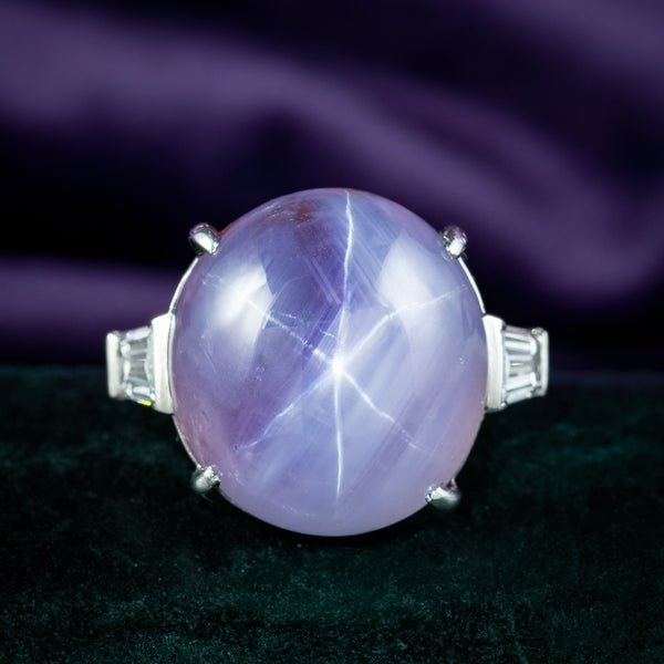 Star-sapphire-Ring