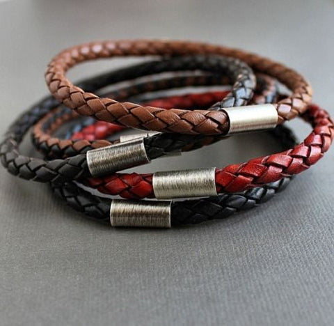 Leather bracelet