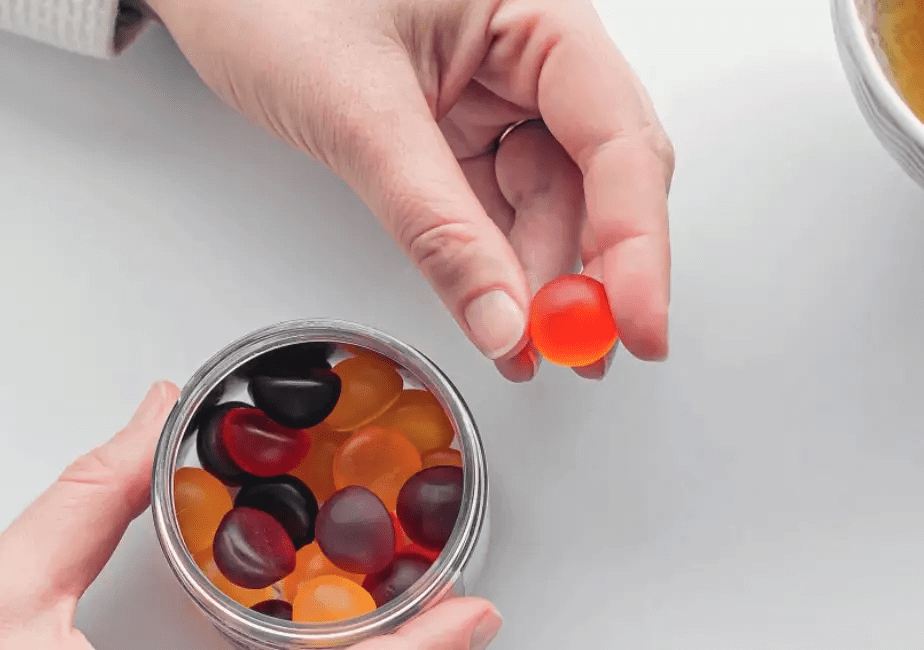 creating healthy habits and destress techniques with CBD gummie
