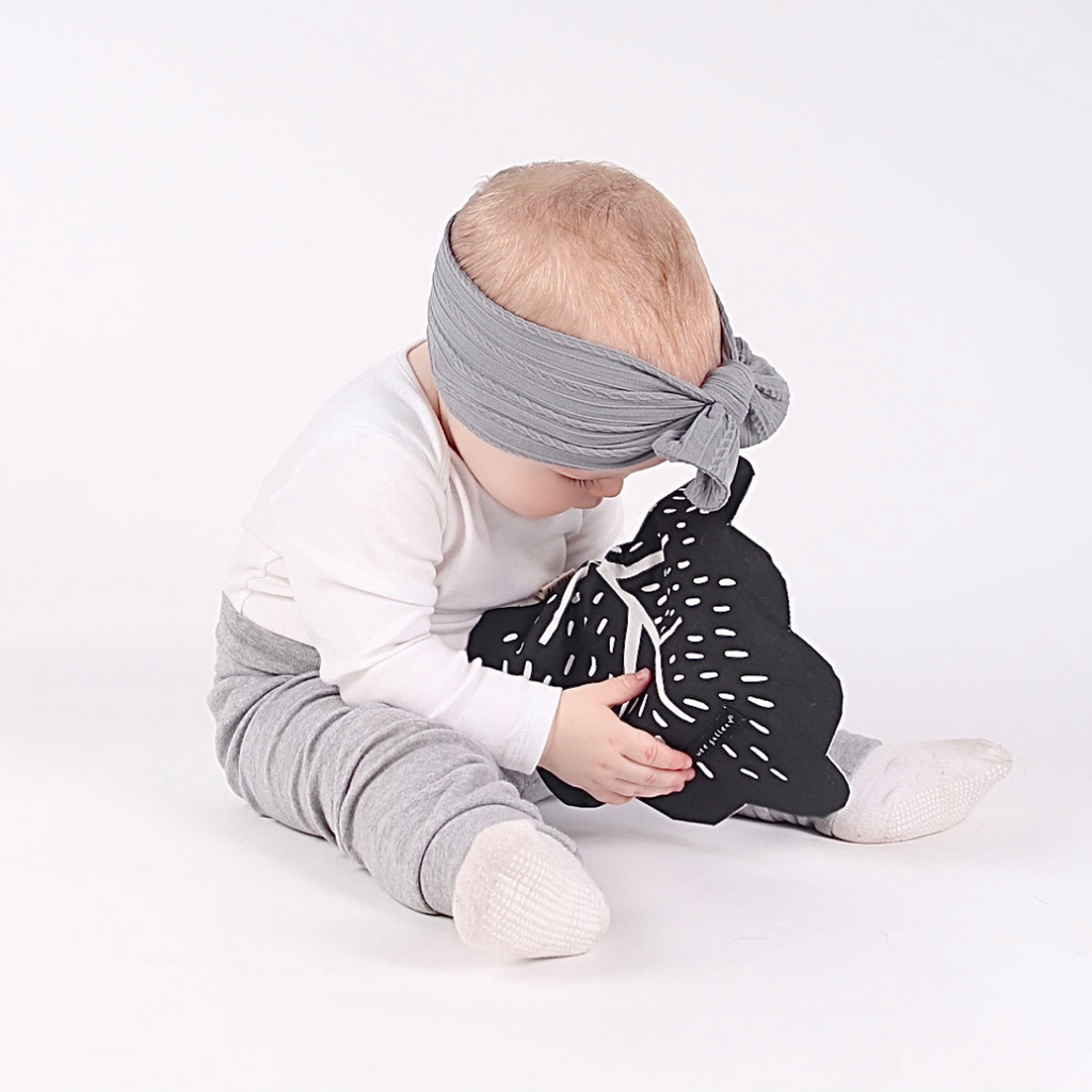 why-do-babies-need-black-and-white-toys