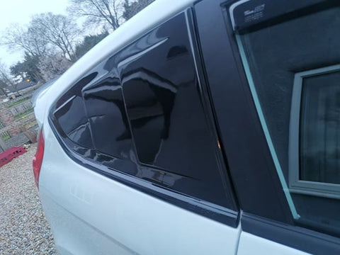 ford fiesta window cover