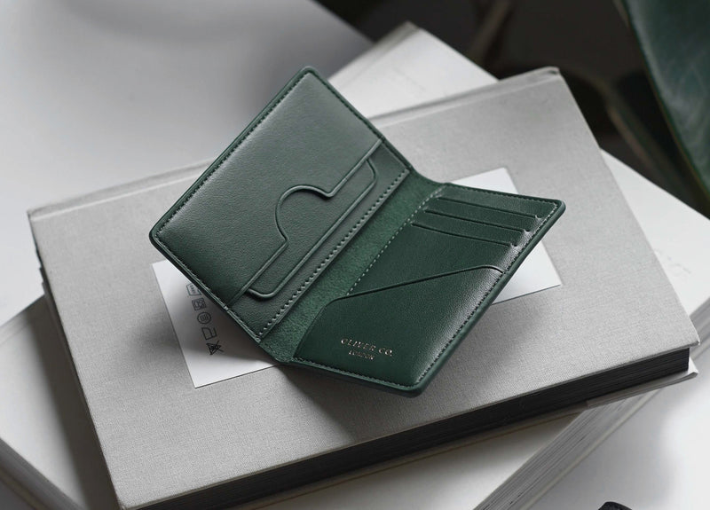 Oliver Co. London: Premium Vegan Wallets & Accessories