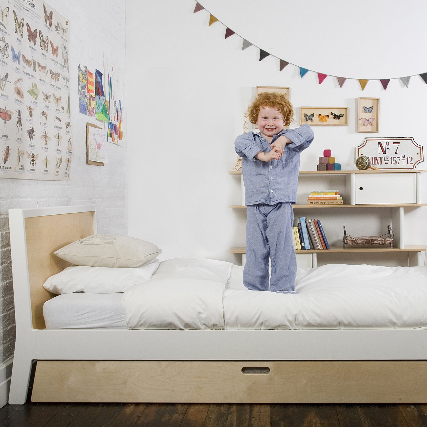 modern kids twin bed