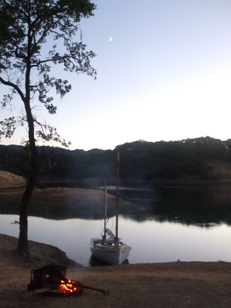 Lake Sonoma camping in California