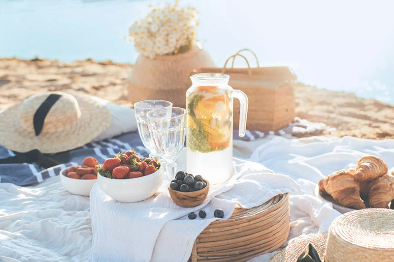 Tips and recipes for a perfect summer beach picnic