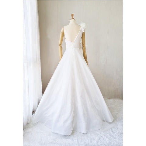 Yenny Lee Bridal Couture - Kaila Wedding Dress