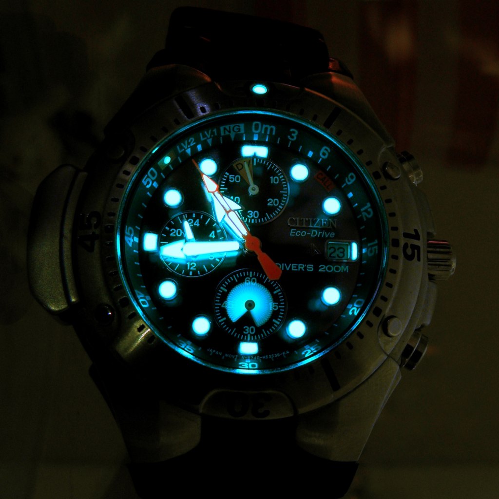 Lume 101: All About Watch Luminescence – namokiMODS