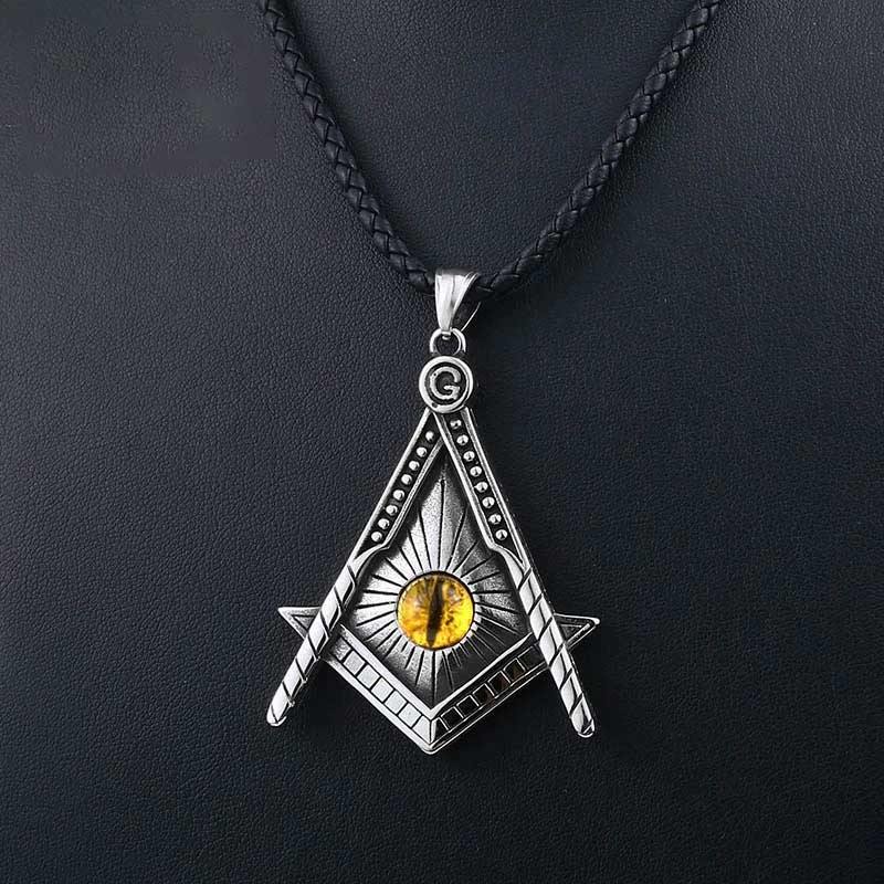 Masonic Eye Of Providence Necklace – Wyvern's Hoard