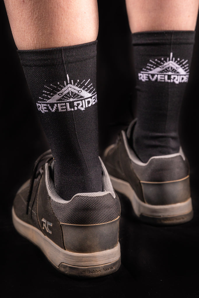 revel-socks