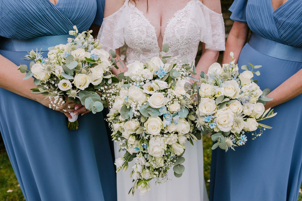 bride and her two girls