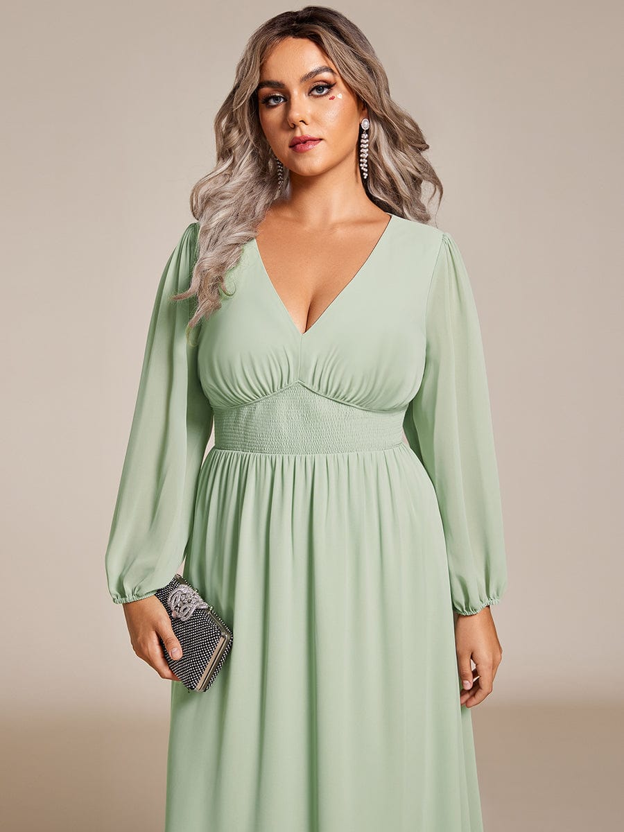 Plus Size Elegant V Neck Long Sleeves Midi Wedding Guest Dress