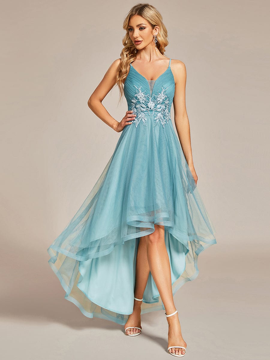 Chic and Stylish Sleeveless Prom Dress with High-Low Hemline