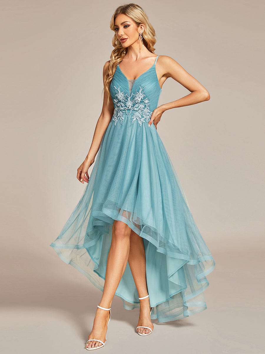 Chic and Stylish Sleeveless Prom Dress with High-Low Hemline