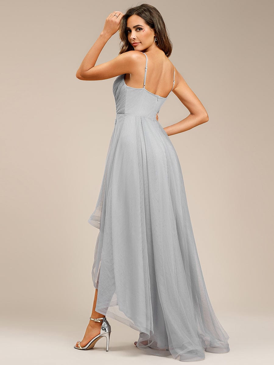 Chic and Stylish Sleeveless Prom Dress with High-Low Hemline