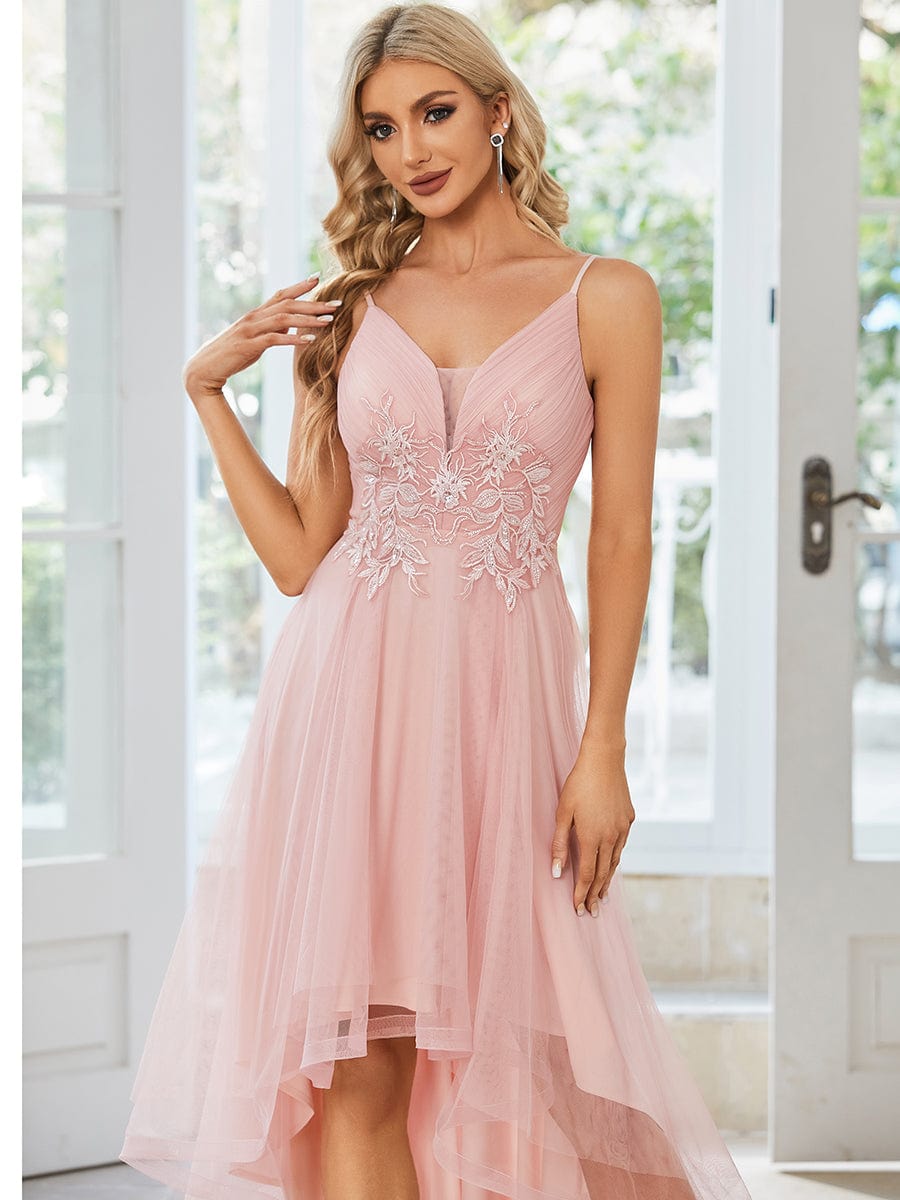 Chic and Stylish Sleeveless Prom Dress with High-Low Hemline