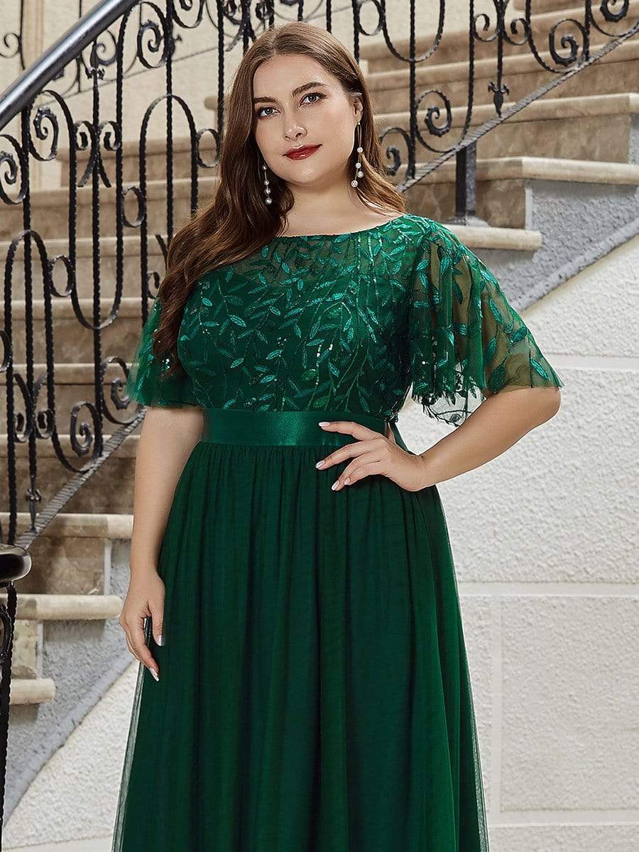 Plus Size Women's Embroidery Bridesmaid Dress with Short Sleeve