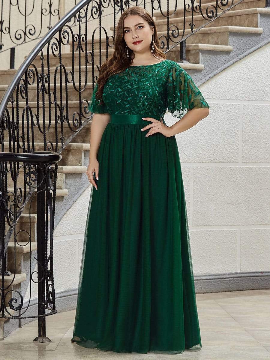 Plus Size Women's Embroidery Bridesmaid Dress with Short Sleeve