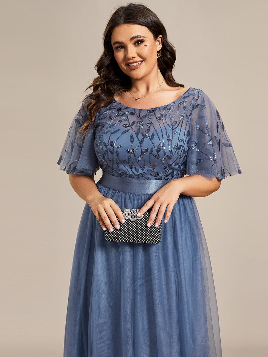 Plus Size Women's Embroidery Bridesmaid Dress with Short Sleeve