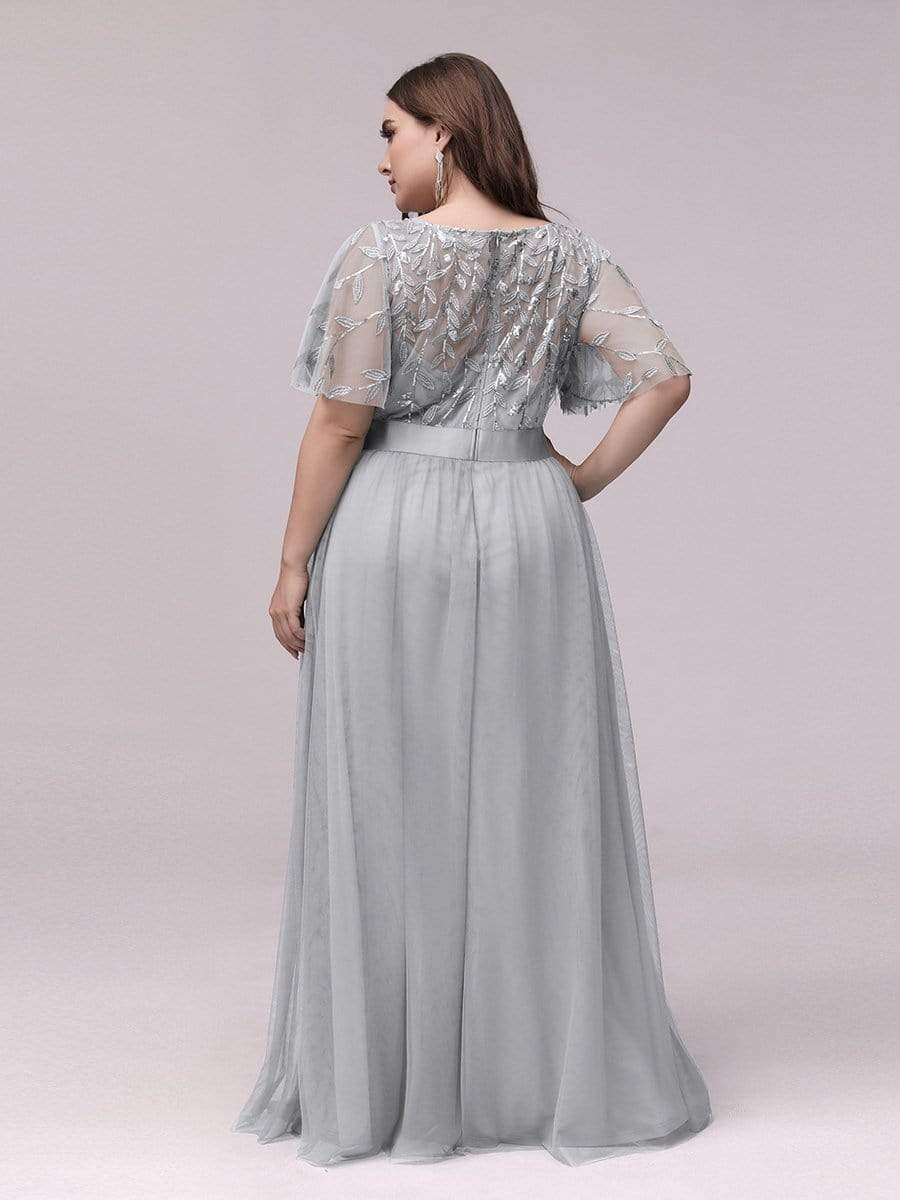 Plus Size Women's Embroidery Bridesmaid Dress with Short Sleeve