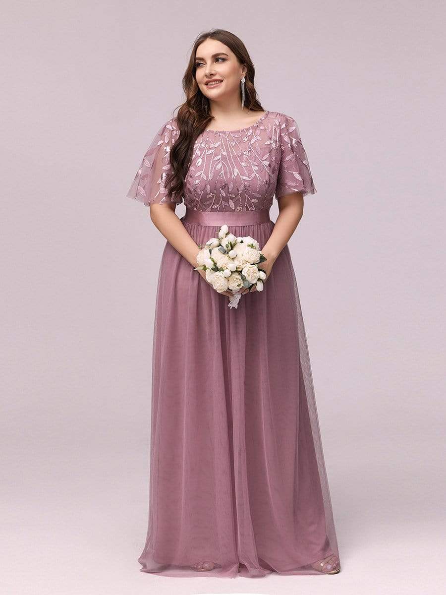 Plus Size Women's Embroidery Bridesmaid Dress with Short Sleeve