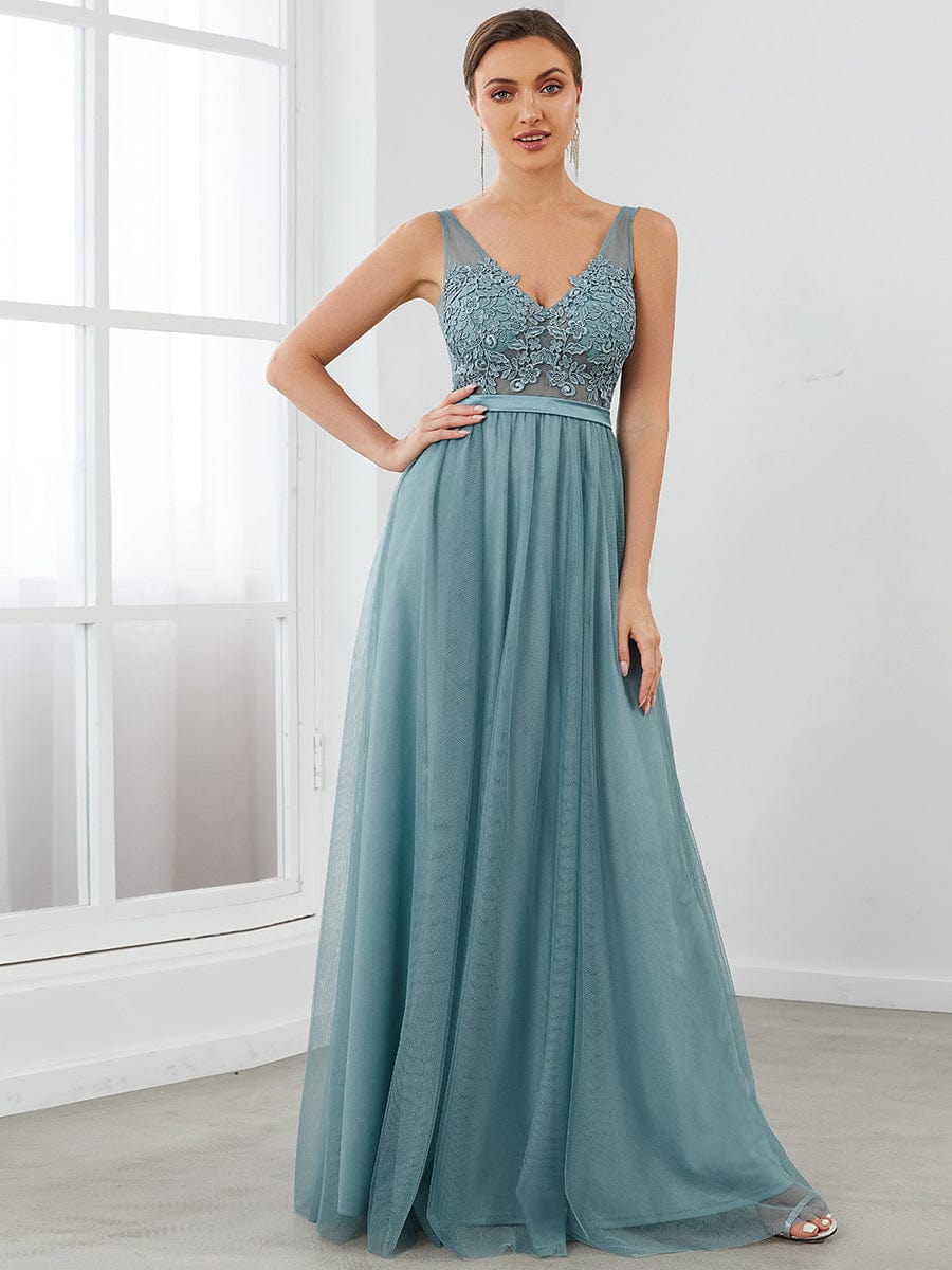 Women's A-Line V-Neck Floral Lace Appliques Bridesmaid Dress