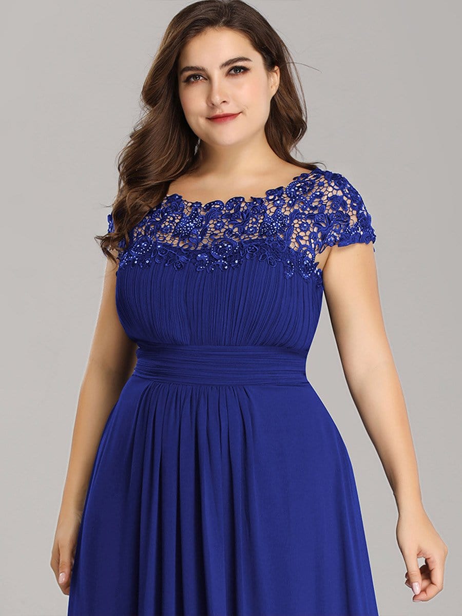 Plus Size Lace Cap Sleeve Elegant Maxi Bridesmaid Dress