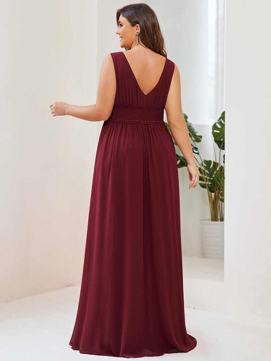 Plus Size V-Neck Sleeveless Pleated Chiffon Bridesmaid Dress with Slit