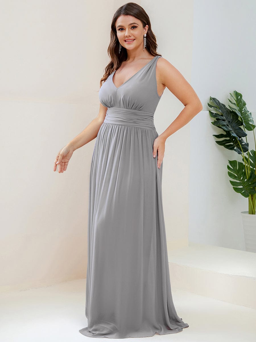 Plus Size Sleeveless V-Neck Chiffon Maxi Bridesmaid Dress